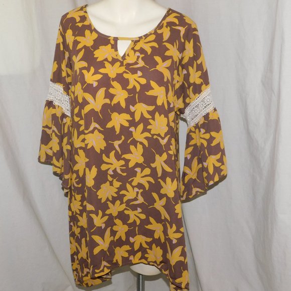 Crepas Tunic Top Brown & Yellow Flowers Lily's - Picture 1 of 8